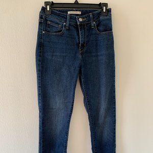 Levi Skinny High Rise Jeans